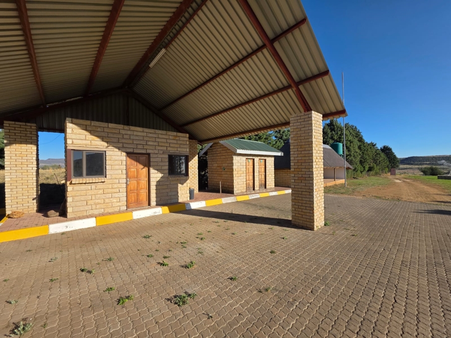 38 Bedroom Property for Sale in Paul Roux Free State